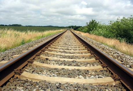 В Южно-Казахстанской области под колесами поезда погиб мужчина