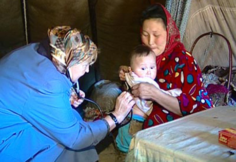 В Казахстане медпомощь сельчанам будут оказывать передвижные комплексы