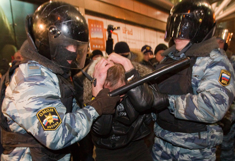 Количество задержанных в Москве возросло до 1,3 тысячи человек