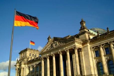 В Германии 8 человек обвинили в пропаганде терроризма