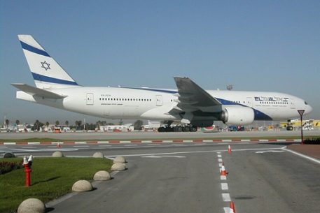 В Пулково из-за отсутствия виз у пилотов задержали израильский рейс