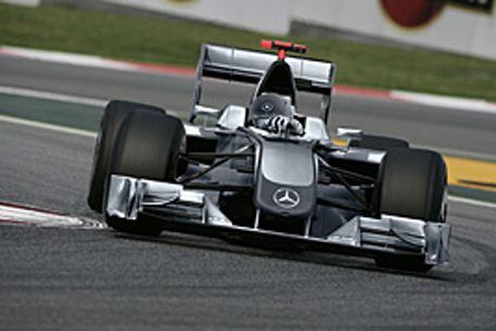 Владельцем британской Brawn GP стал Mercedes-Benz