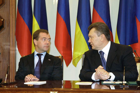 Киев и Москва перенесли подписание договоров в сфере энергетики