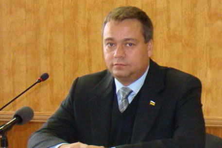 Премьер Южной Осетии подал в суд на СМИ за клевету