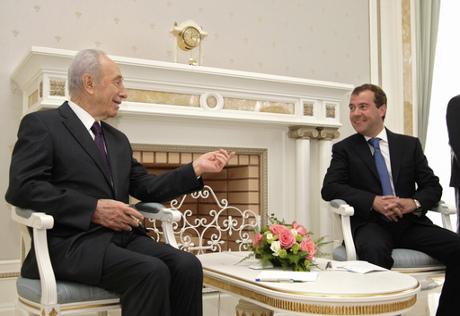 Медведев отменил визит в Израиль из-за забастовки дипломатов