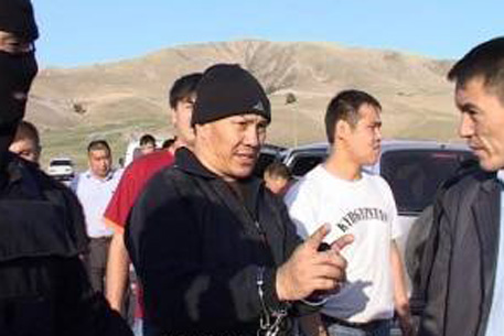 Задержали сбежавших из-под конвоя в Бишкеке членов ОПГ