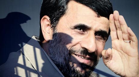 Ахмадинеджад встал на защиту осужденного иранского режиссера