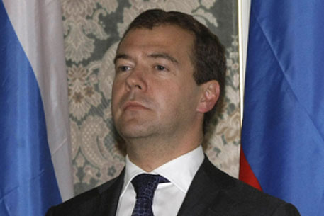 В управленческий резерв Медведева набрали 30 тысяч человек