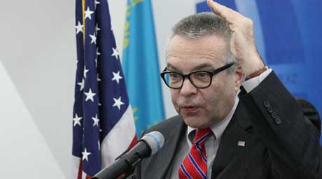 Посол США Ричард Хоугланд надеется вернуться в Казахстан