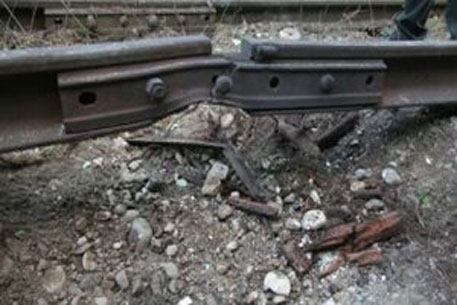 Взрыв на железной дороге под Новосибирском мог быть терактом
