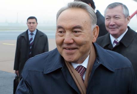 Назарбаев ознакомился с проектами к 20-летию независимости
