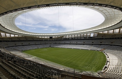Чемпионату мира-2010 в ЮАР грозят пустые стадионы