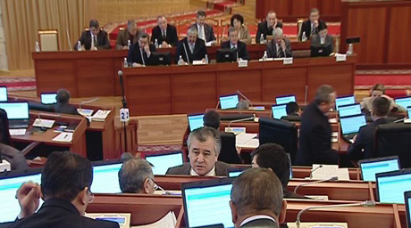 Парламентская коалиция в Кыргызстане оказалась на грани развала