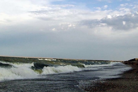 На озере Зайсан в ВКО из-за бурана застряли 20 рыбаков