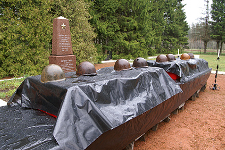 В Латвии перезахоронят останки 119 советских солдат 