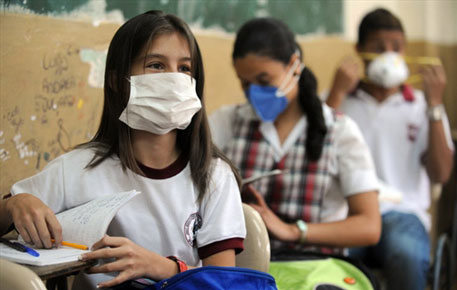 В британской школе 40 детей заболели свиным гриппом