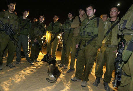 Израильским военным запретили загружать фото в Facebook