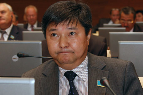 Астана разработает законопроект о доступе к информации