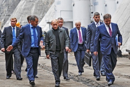 Путин лично проверит Саяно-Шушенскую ГЭС
