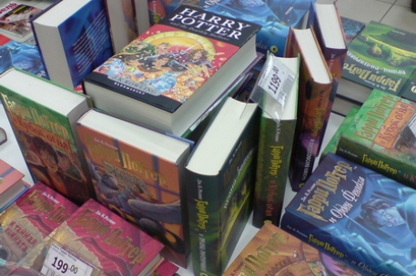 Романы о Гарри Поттере возглавили рейтинг лучших книг 2000-х 