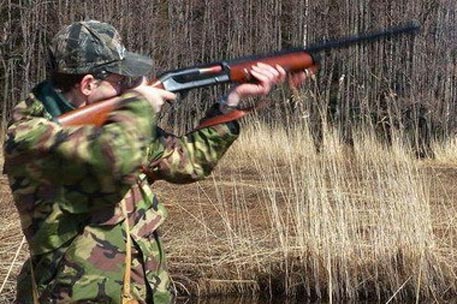 Начальника милиции района Смоленской области ранили на охоте