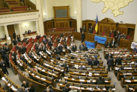 Верховная Рада отвергла программу Тимошенко по развитию