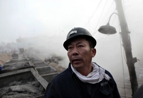 При взрыве на угольной шахте в Китае погибли 13 человек