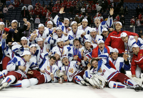 Пьяных российских чемпионов по хоккею не пустили в самолет