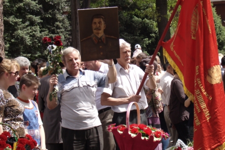Единороссы не поддержали идею оформить Москву портретами Сталина