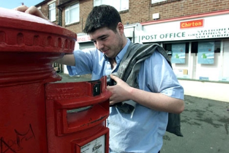 Почта Великобритании примет 30 тысяч временных работников