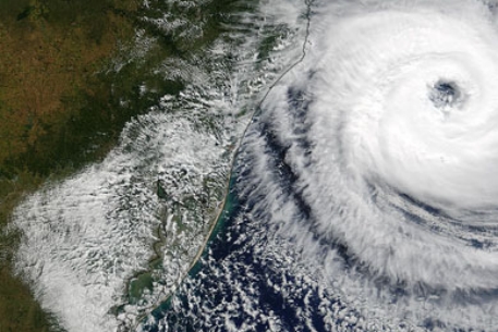Число жертв циклона в Индии увеличилось до 80 человек