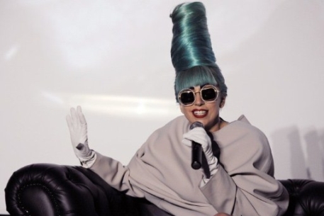 Lady Gaga потеряла дар речи на 48 часов после смерти Уайнхаус