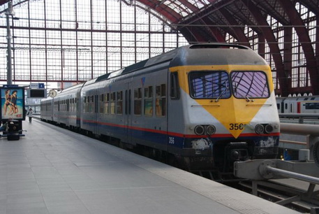 В Бельгии столкнулись пассажирские поезда