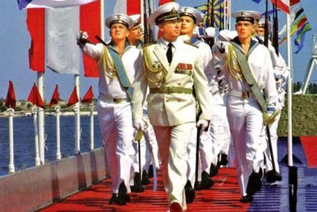 Рада предложила отмечать День флота вместе с ВМФ РФ