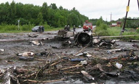 Семьи погибших при крушении Ту-134 в Карелии получат по миллиону рублей
