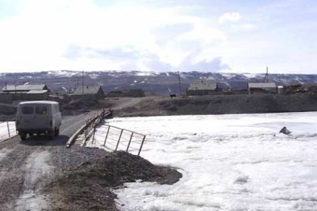 На реке Чаган в Западном Казахстане под лед провалились 15 человек