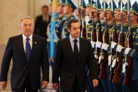 Казахстан и Франция создали комиссию "Назарбаев-Саркози"