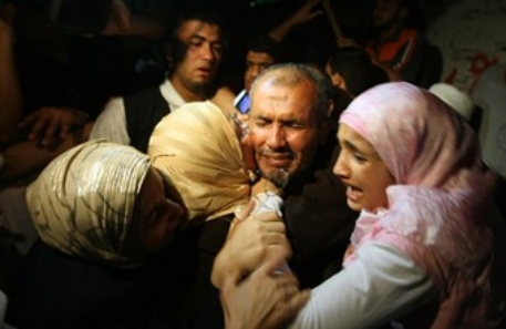 В Турцию прилетели освобожденные в Израиле правозащитники