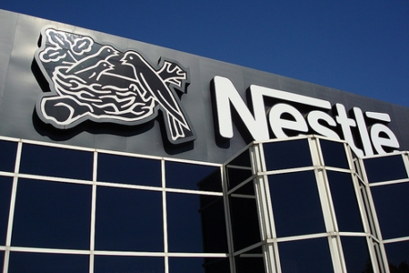 Nestle отзовет несколько видов кофе из-за осколков стекла