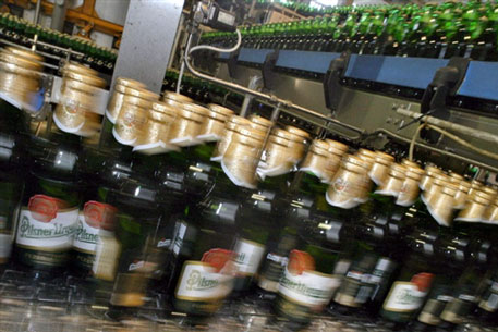Думе предложили ужесточить наказания за продажу алкоголя детям