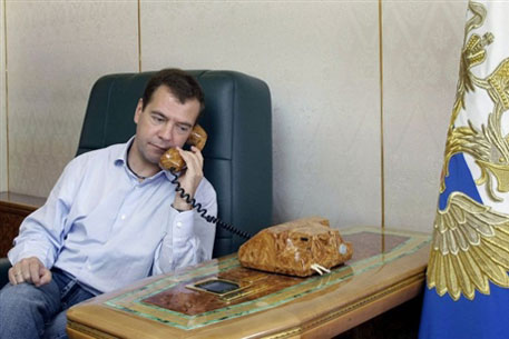 Медведев наградил Табакова орденом "За заслуги перед Отечеством"