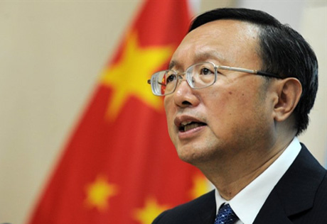 В Казахстан с официальным визитом прибыл глава МИД Китая