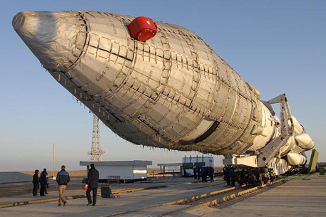 "Протон-М" доставлен на Байконур для запуска спутника KA-SAT