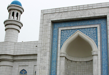 Мусульманское духовенство поддерживает референдум по продлению полномочий Назарбаева