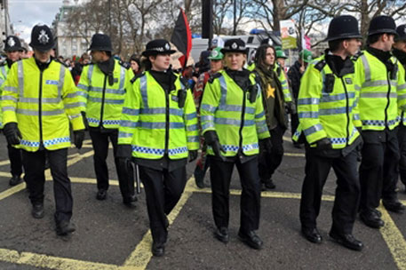 Лондонские полицейские получат огнестрельное оружие 