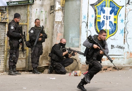Полиция очистила от наркомафии район в Рио-де-Жанейро