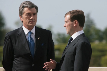 Медведев взялся за Украину