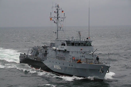 Командующего ВМС Латвии уволили из-за минных тральщиков