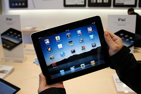 Apple объявила о продаже двух миллионов iPad