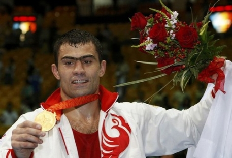 Российский чемпион Олимпиады ушел в профессиональный бокс